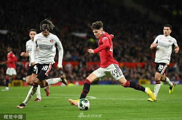 也体现了他 也体现了他